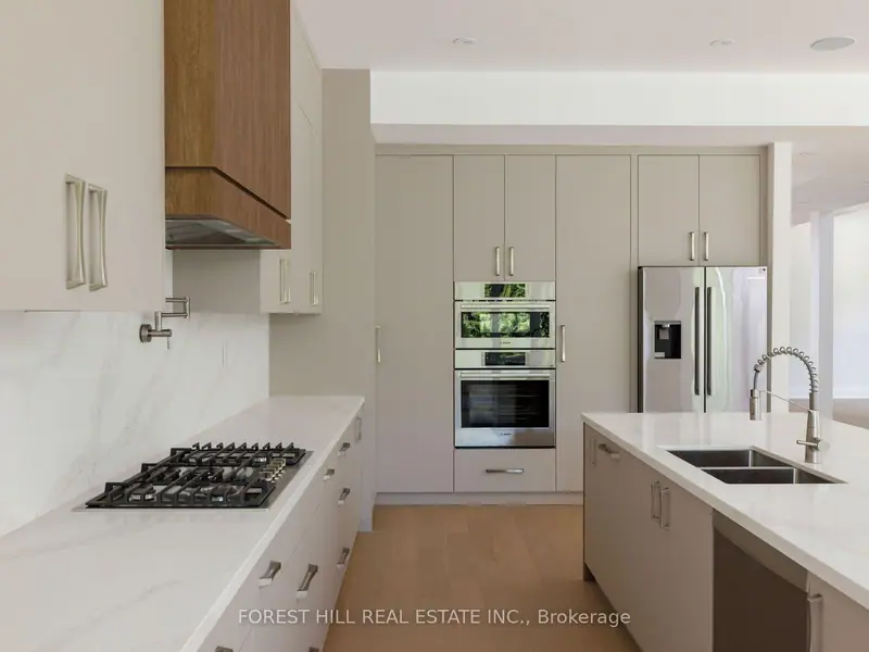 5 Cedar Crescent