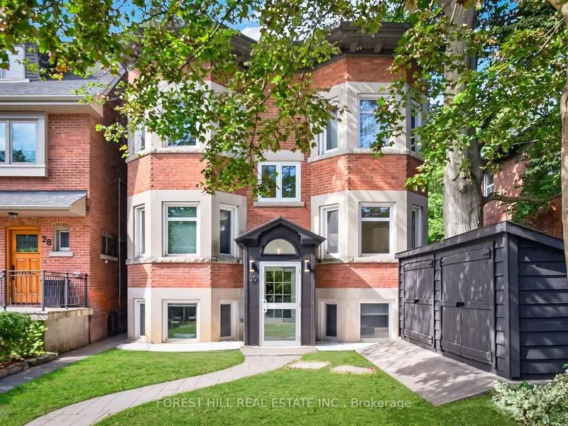 D - 30 Pinewood Avenue