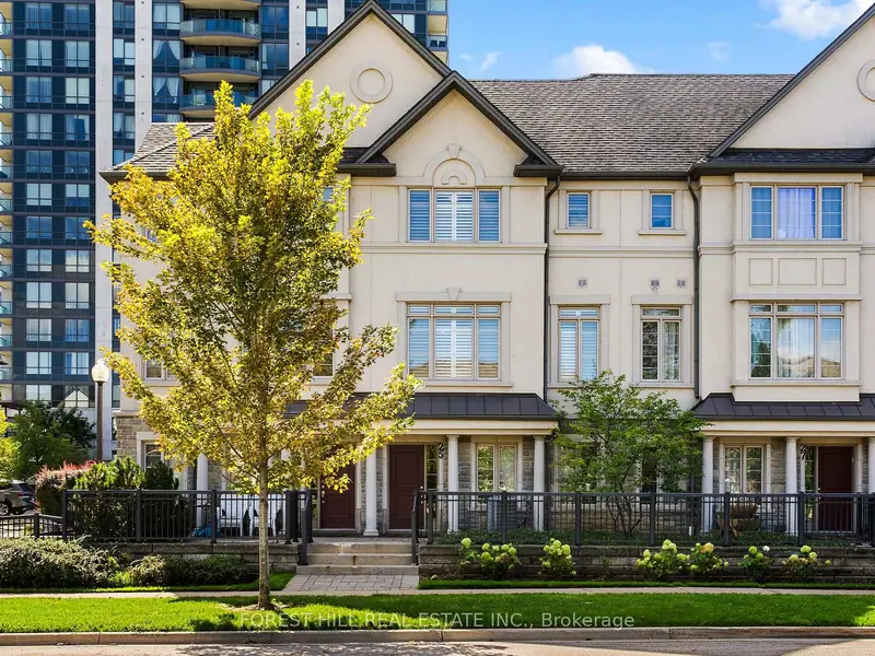 25 Beverley Glen Boulevard